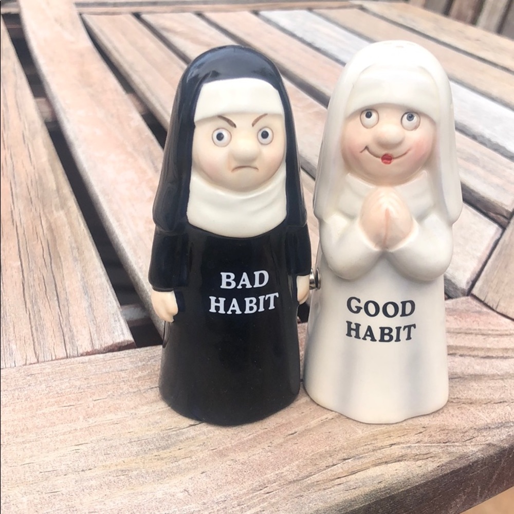 Nun salt & pepper shakers